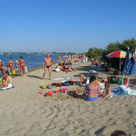 With Parking Space Nin, Zadar - 25940 Apartmán *